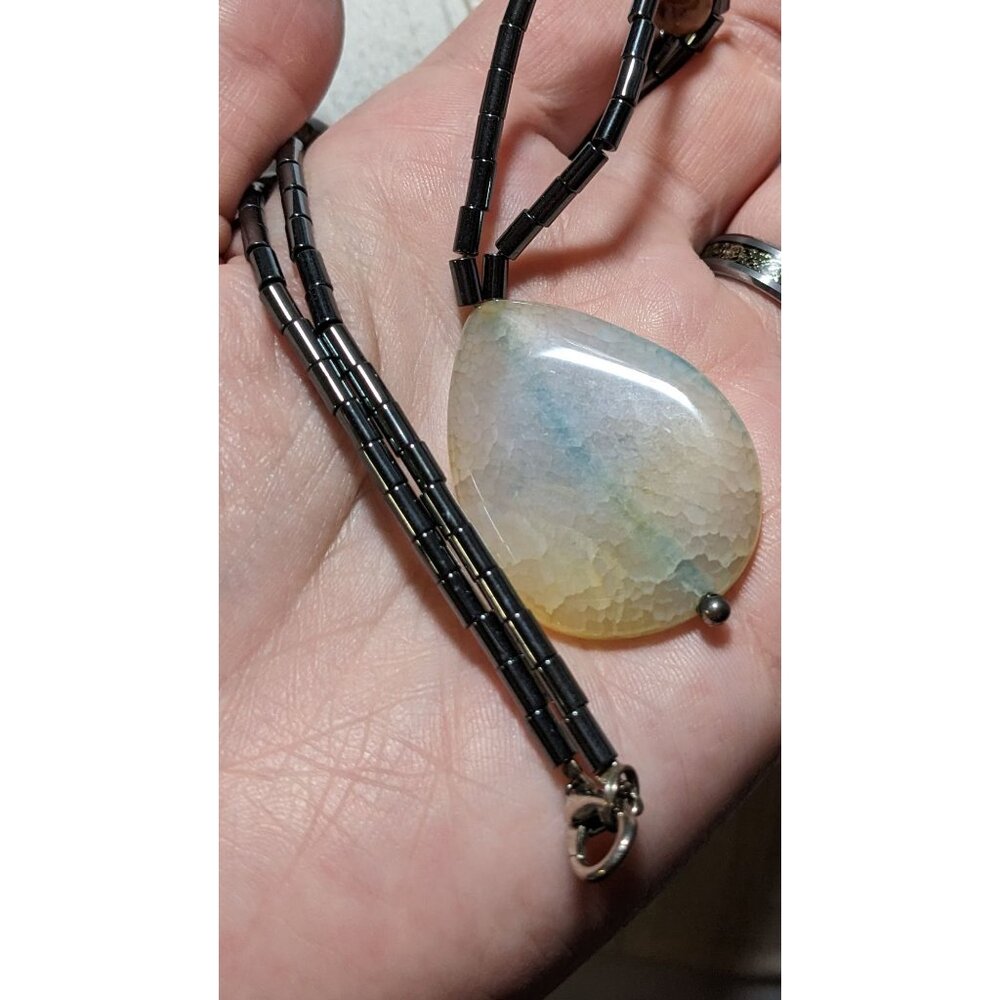 Hematite Agate Teardrop Necklace - image 5